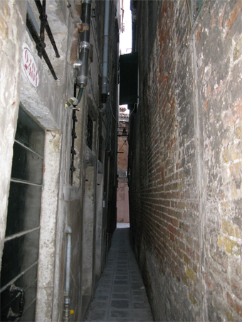 middle - center chan